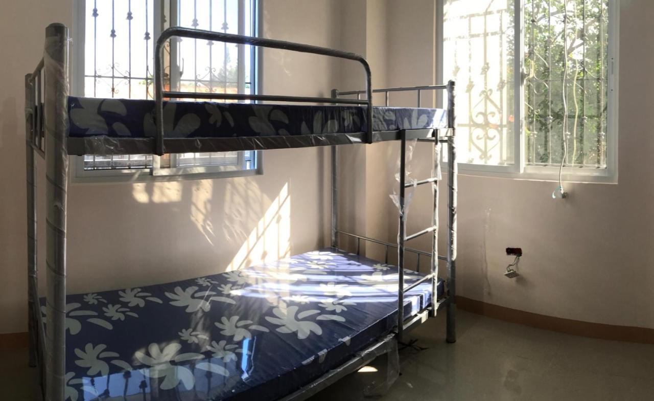 Gregorio Homes Bauang Bagian luar foto